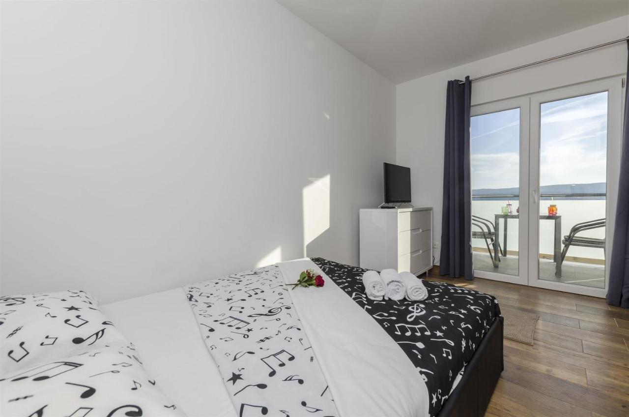 Apartments Lorenzo Lokva Rogoznica Dış mekan fotoğraf