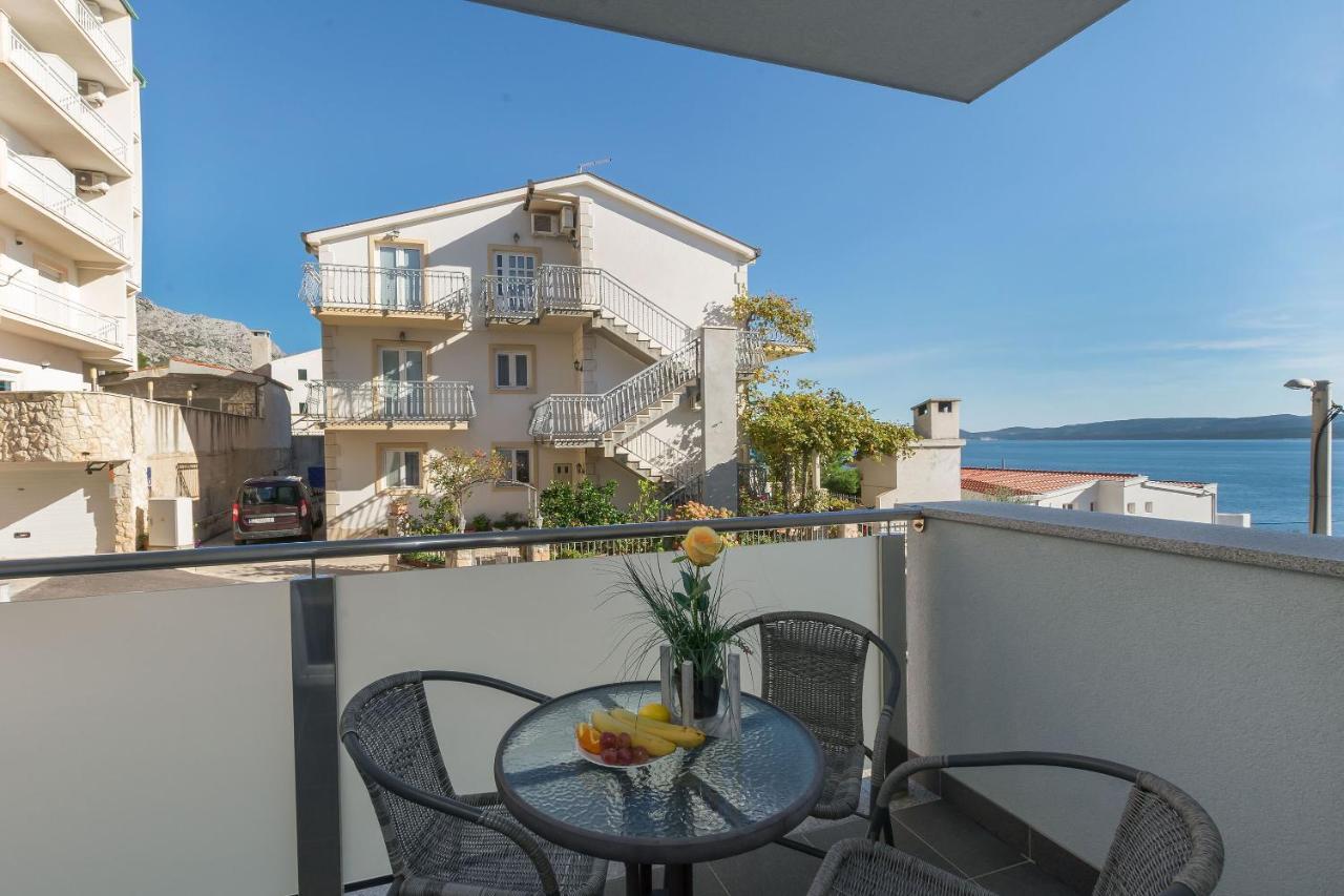 Apartments Lorenzo Lokva Rogoznica Dış mekan fotoğraf