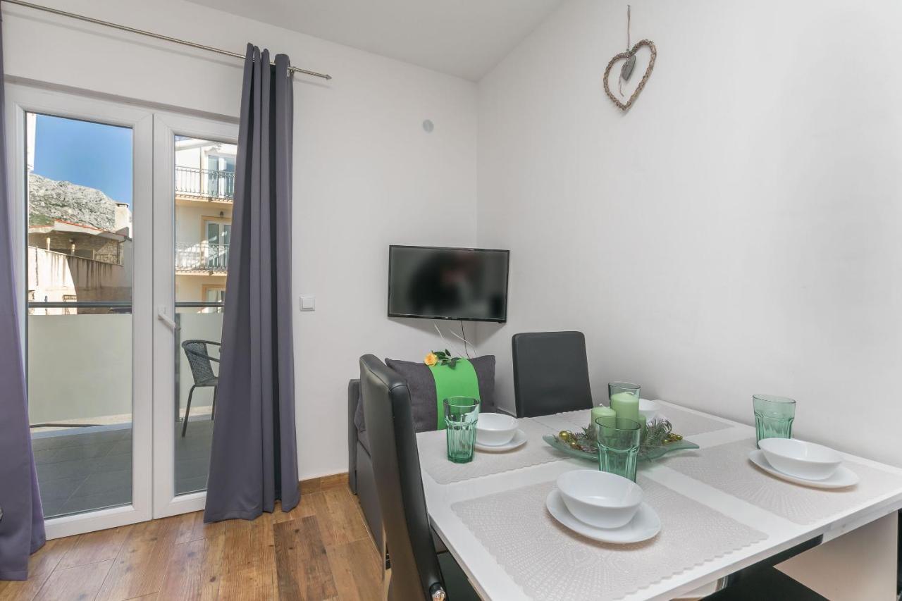 Apartments Lorenzo Lokva Rogoznica Dış mekan fotoğraf