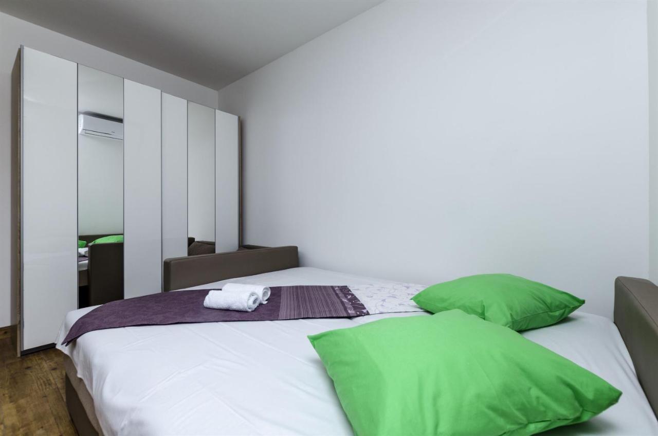 Apartments Lorenzo Lokva Rogoznica Dış mekan fotoğraf