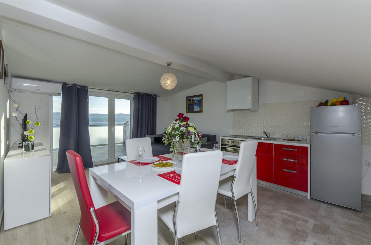 Apartments Lorenzo Lokva Rogoznica Dış mekan fotoğraf