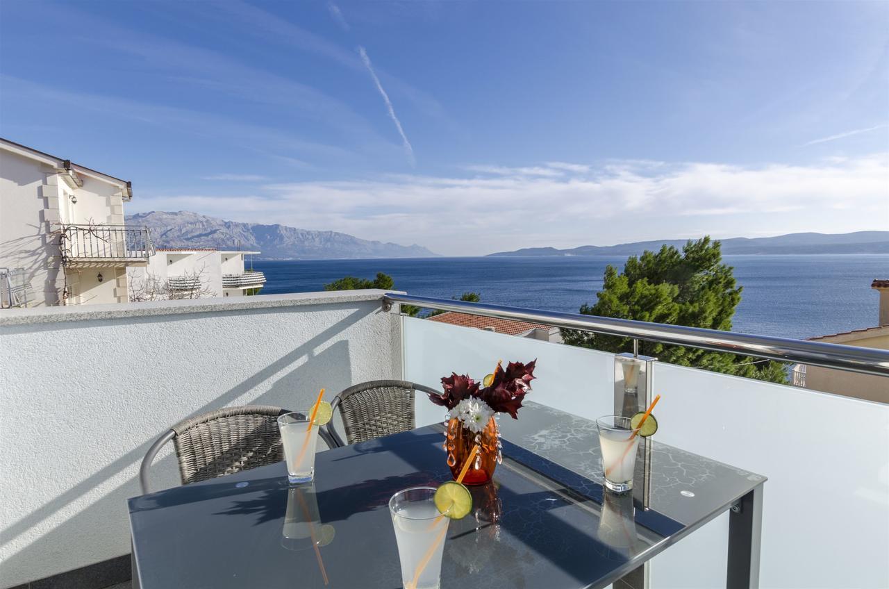 Apartments Lorenzo Lokva Rogoznica Dış mekan fotoğraf